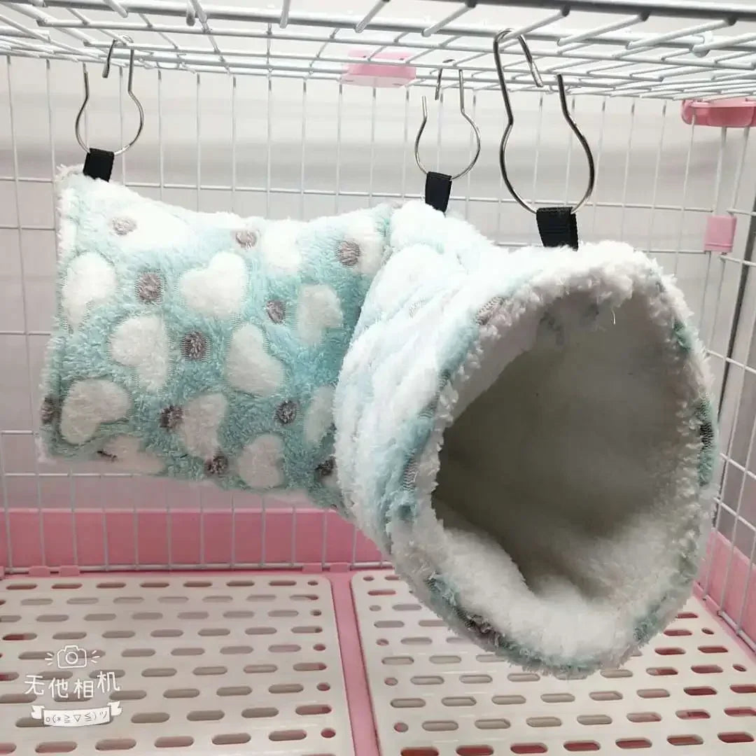 Warm ultra-soft plush tunnel nest