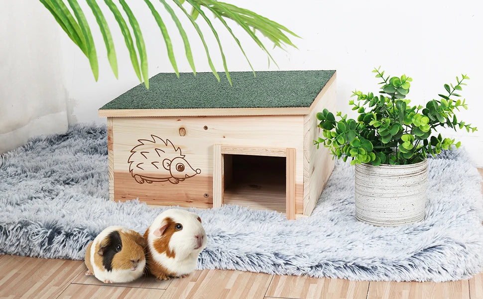 Wooden Small Animal Hideout